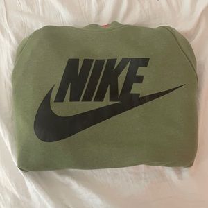 NIKE CREWNECK